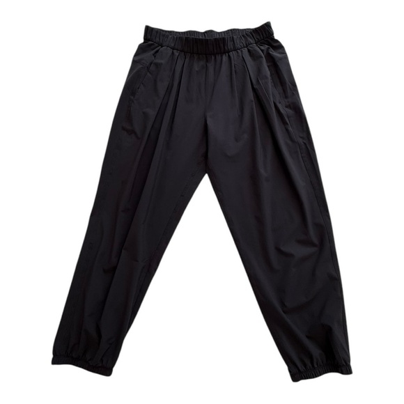 Lululemon Rollin' With My Omies Pant | Black | Size 8 - Picture 2 of 15